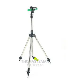 Impact Sprinkler With Tripod for 1⁄2 Inch Hose