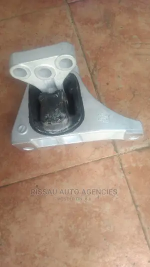 Honda Stream Crossroad Gear Box Mounting