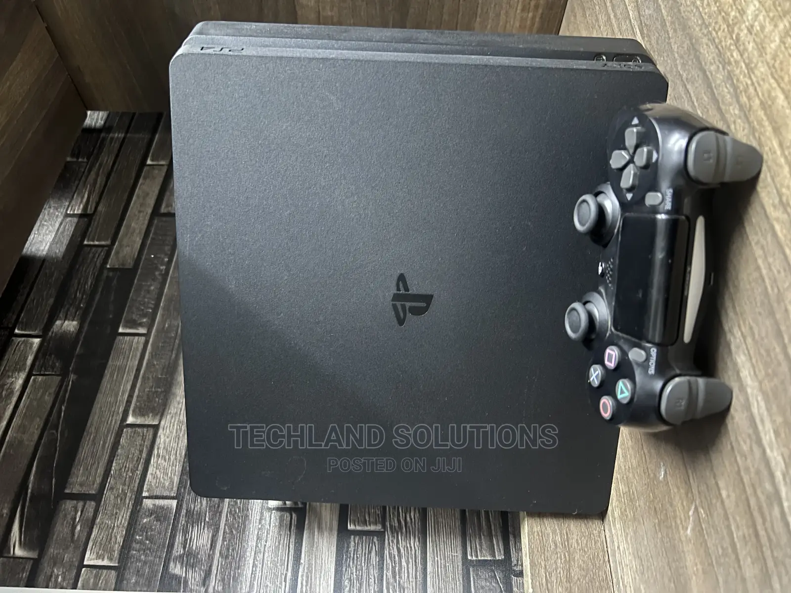 Used PS4 Slim