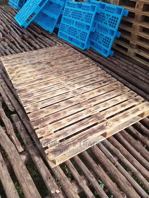 Pallet Bed - Simple 4 by 6 Pallet Bed
