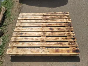 4 by 3ft Pallet for Furniture