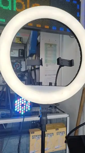 Ringlight 18inch Complete With Stand