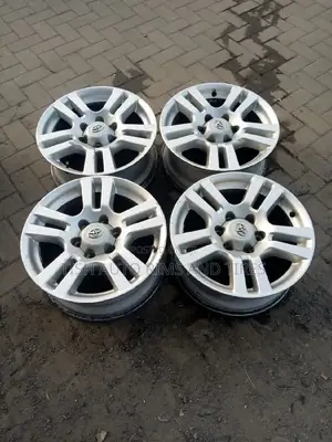 18 Inch Toyota Prado Set
