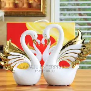 Nordic Swan Ceramic Home Decorative Creative Love Ornaments