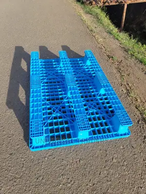 New Blue Plastic Pallet