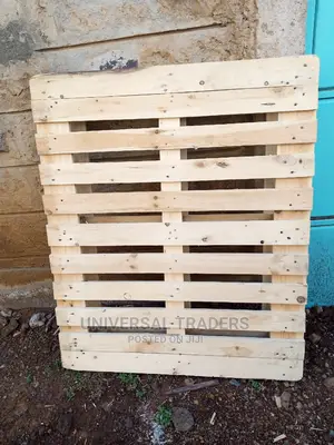 4ft X 3ft Wooden Pallets for Table