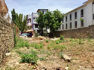 50 by 100 for Sale in Gated Estate Nyali