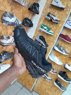 Salomon Shoes