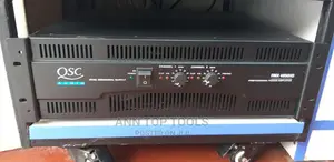 QSC RMX 4050 HD Professional Power Amplifier