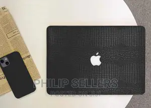 Black Crocodile Print Hard Cover Macbook Case,