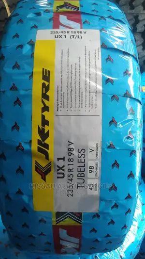 235/45 R 18 Jk Tyres Made in India.
