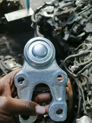 Toyota Hiace 7l Lower Ball Joint