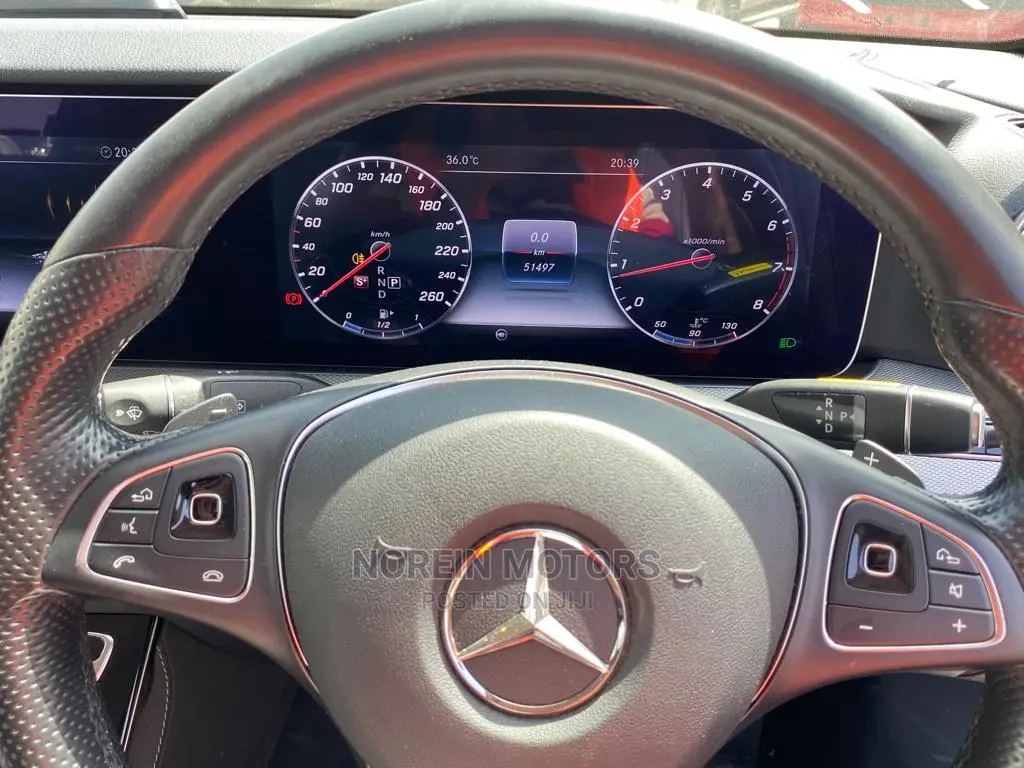 Mercedes-Benz E200 2017 Black