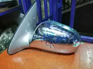 Nissan Bluebird Sylphy N16 Power Mirrors With Chrome Cover