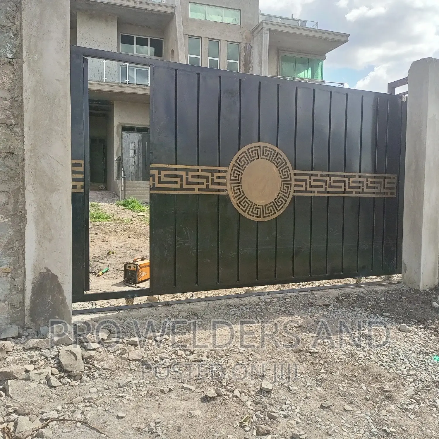 Perimeter Gates