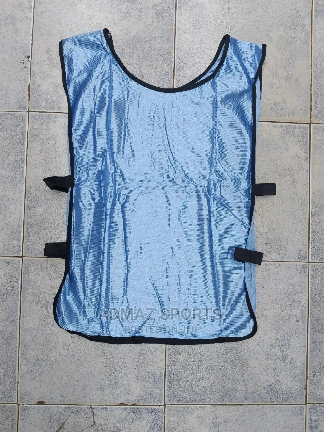 Training Bibs a Set of 10 PCS