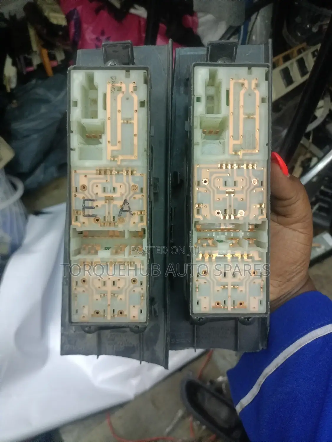 Wingroad Y12 Main Door Switch
