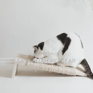Purrfect Cat Scratching Plank Board
