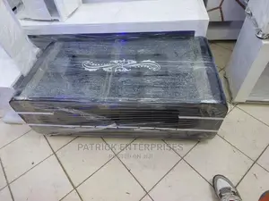 Morden Wooden Coffee Table