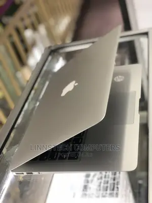 Laptop Apple MacBook Air 2017 8GB Intel Core I5 SSD 256GB