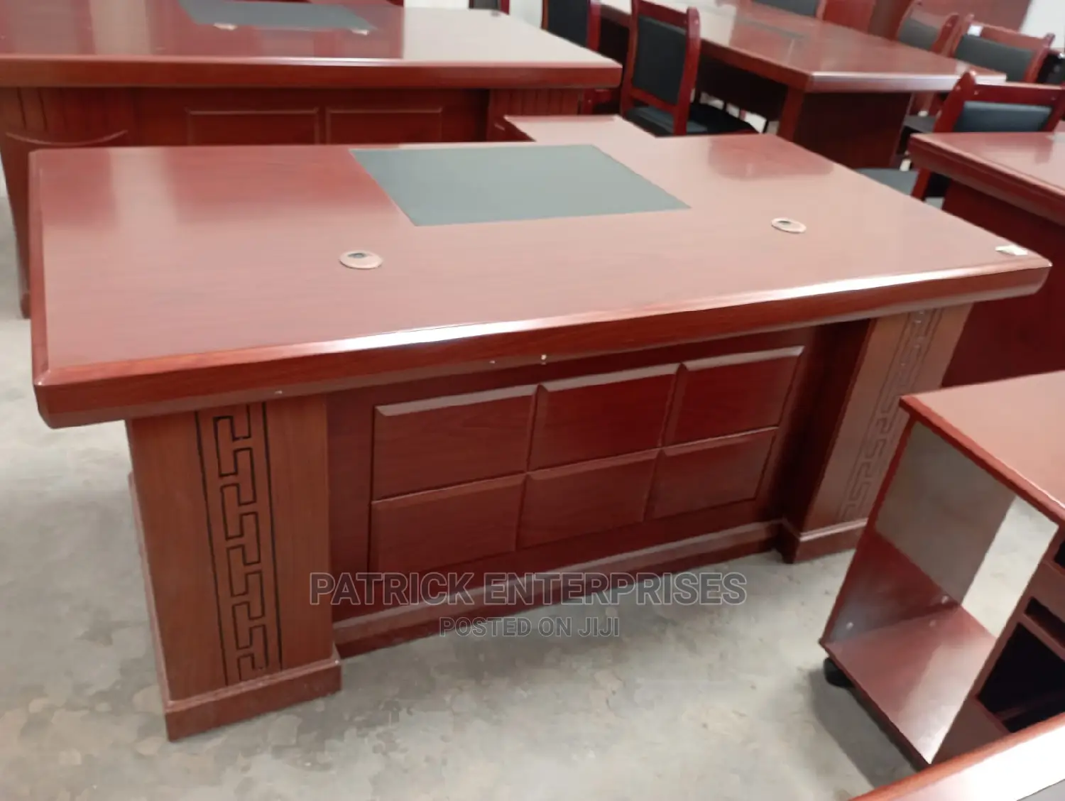 Executive Imported Office Desk 2 Mtrs