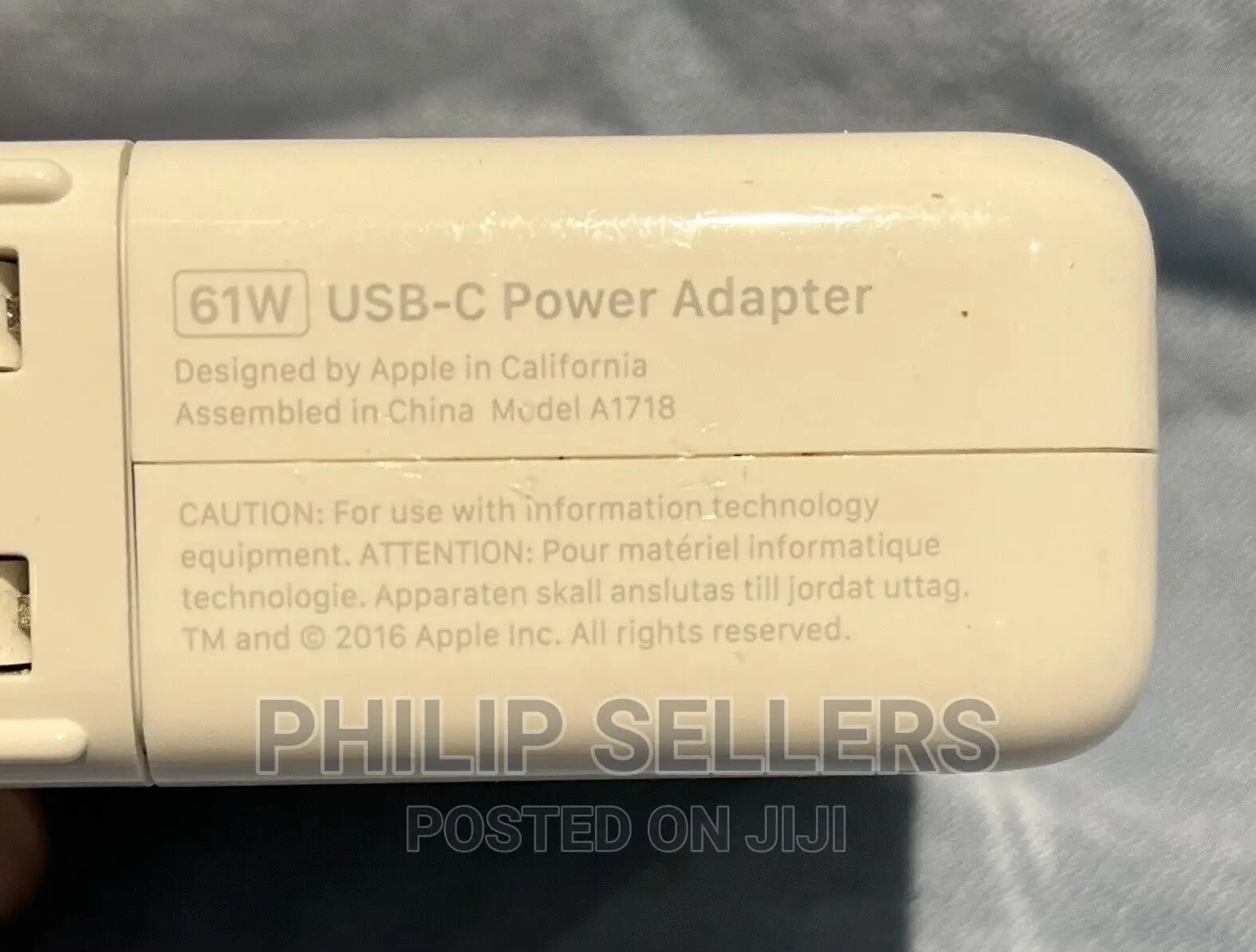 Apple 61W USB-C Power Adapter A1718