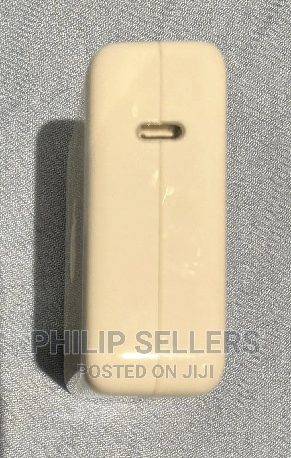 Apple 61W USB-C Power Adapter A1718
