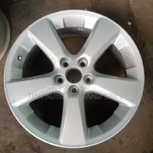 Toyota Harrier, Lexus 18 Inch Rim