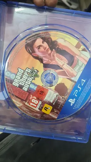 Ps4 GTA v Used,