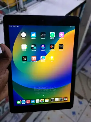 Apple iPad Pro GB Silver