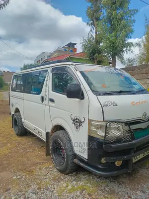 Tours Safaris, Airport Transfers and Chauffeur Services