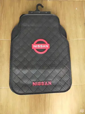 Nissan Car Floor Mats 5 Pieces