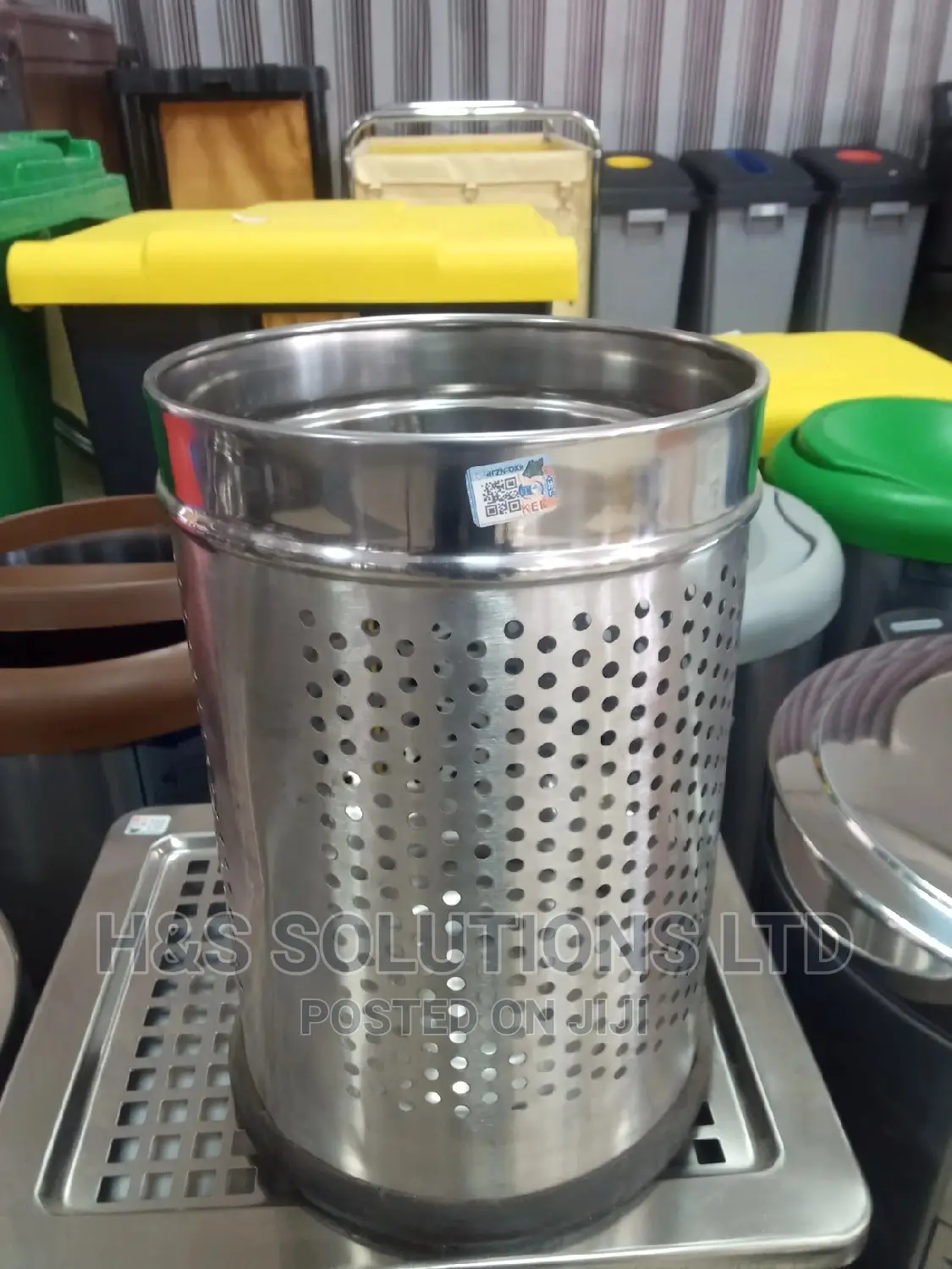 Stainless Steel Dustbin( 7*10")