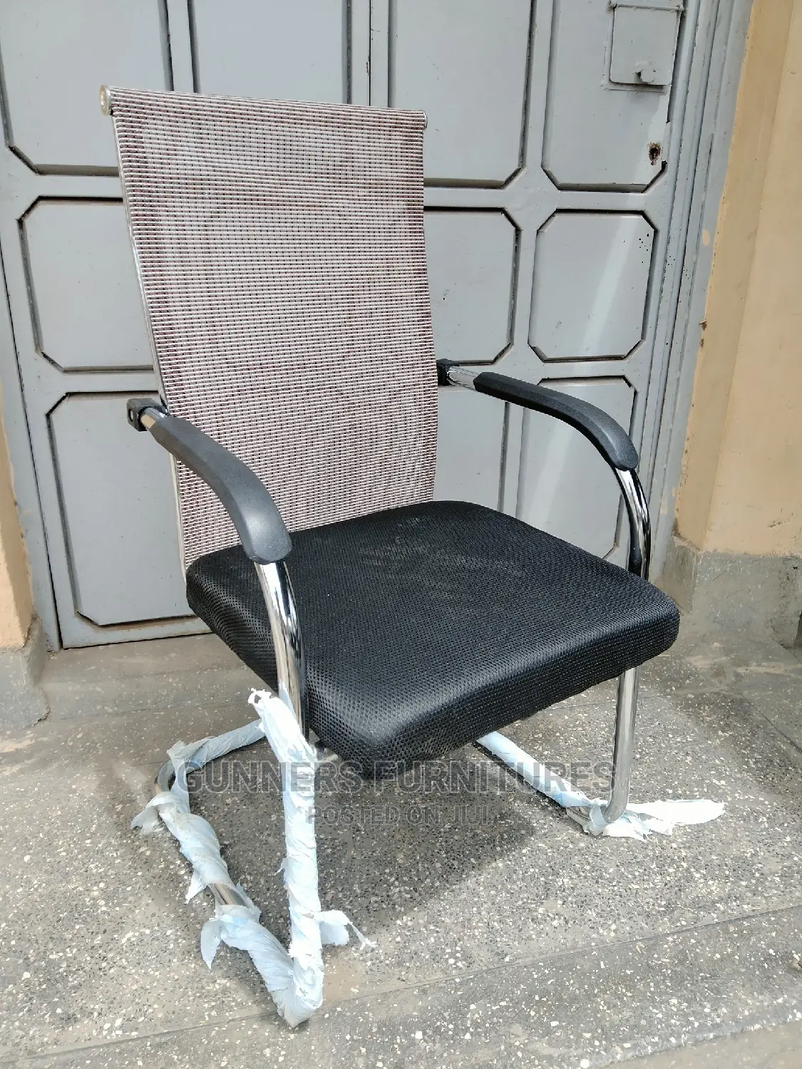 Visitors Chairs Visitors Chairs.