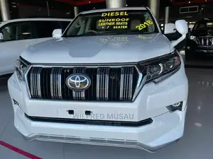 Toyota Land Cruiser Prado 2018 White