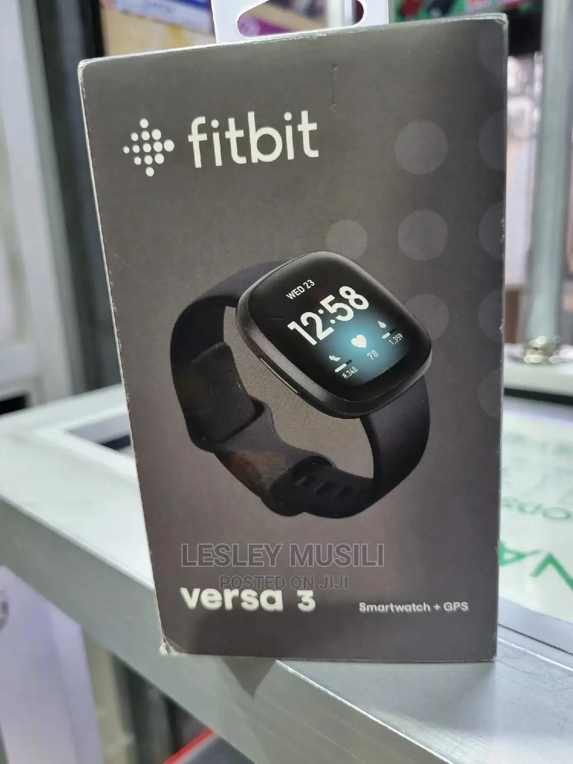 Fitbit Versa 3 Smartwatch +Gps