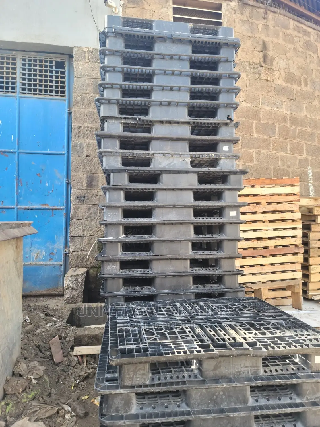 Plastic Pallets - HD. 2.5T