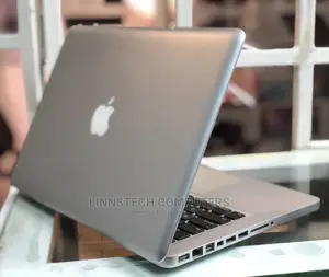 Laptop Apple MacBook Pro 4GB Intel Core i5 HDD 500GB