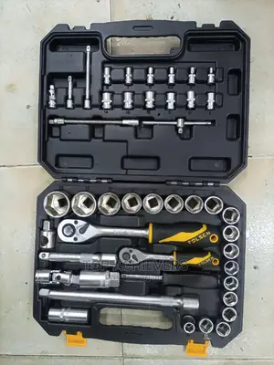 Spanner Set/Socket Wrench