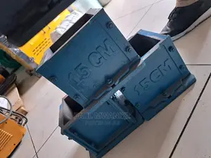 Cast Iron Cube Mould for Concrete Cubes.- Heavy Duty 150mm