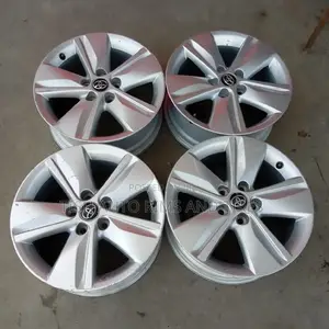 Toyota Harrier New Shape 17 Inch Rims