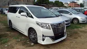 Toyota Alphard 2017 Off White