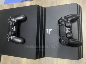 Playstation 4 Pro!!