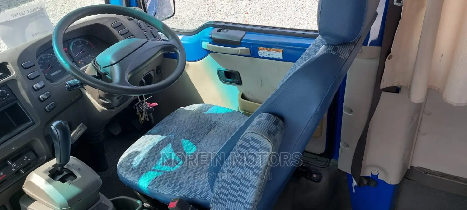 Toyota Coaster 2015 Blue