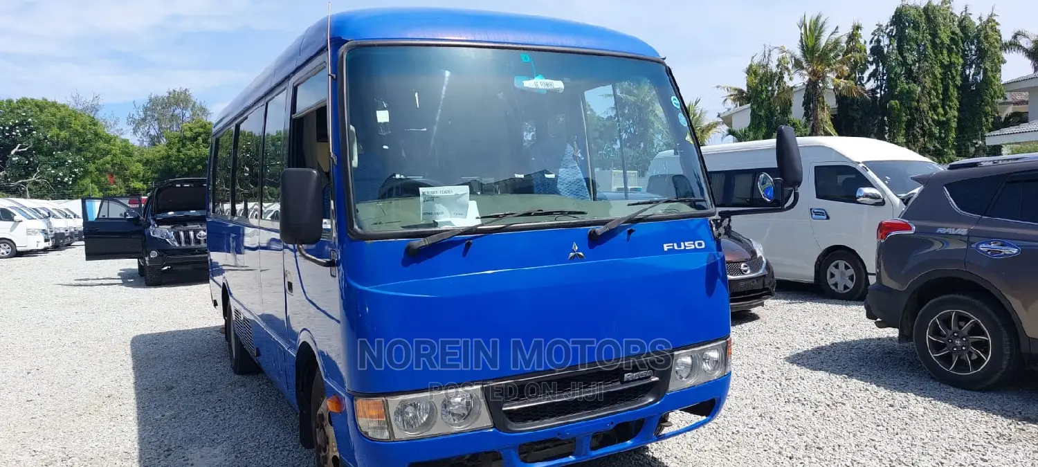 Toyota Coaster 2015 Blue