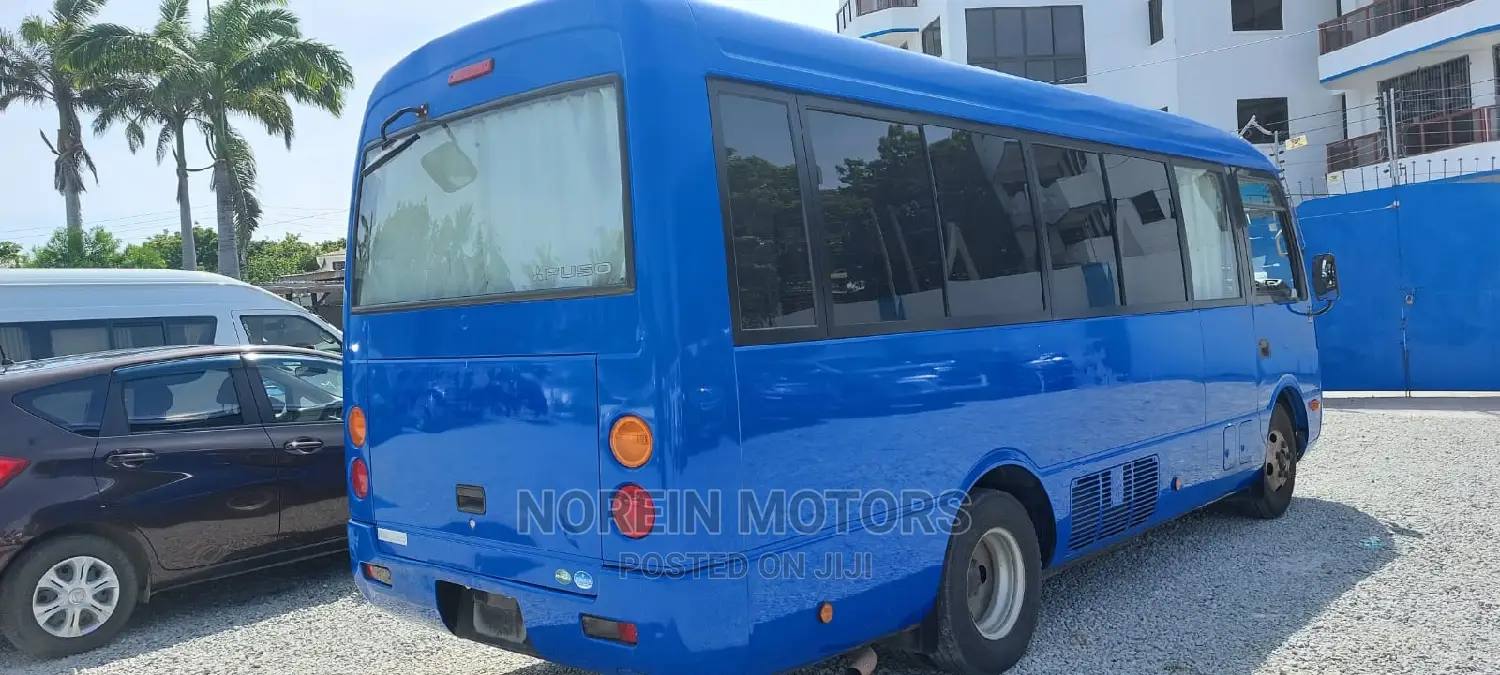 Toyota Coaster 2015 Blue