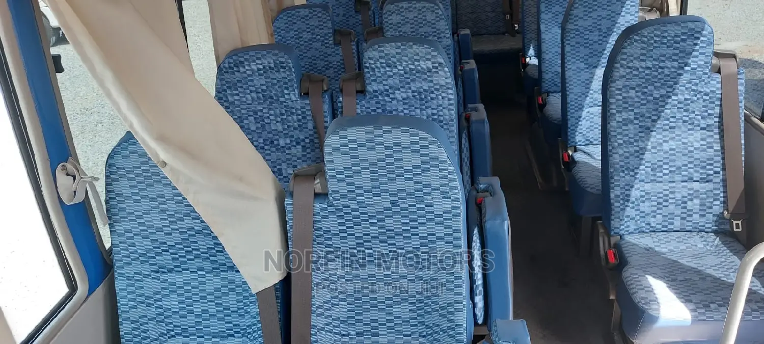 Toyota Coaster 2015 Blue