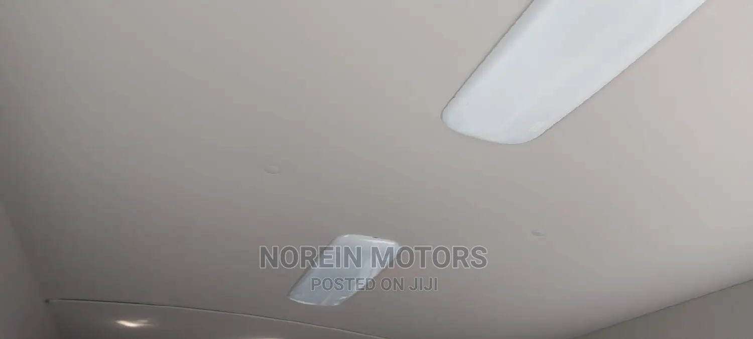 Toyota Coaster 2015 Blue