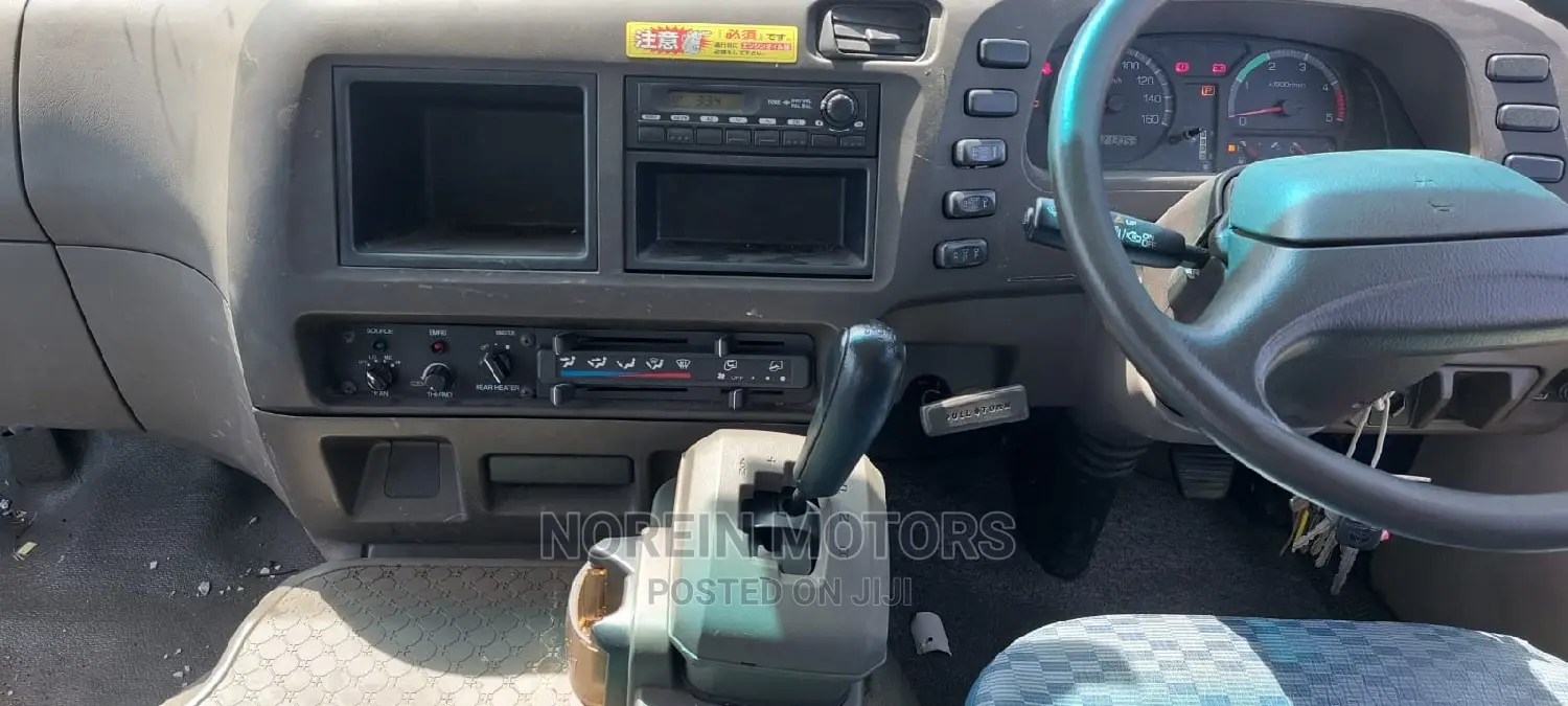 Toyota Coaster 2015 Blue