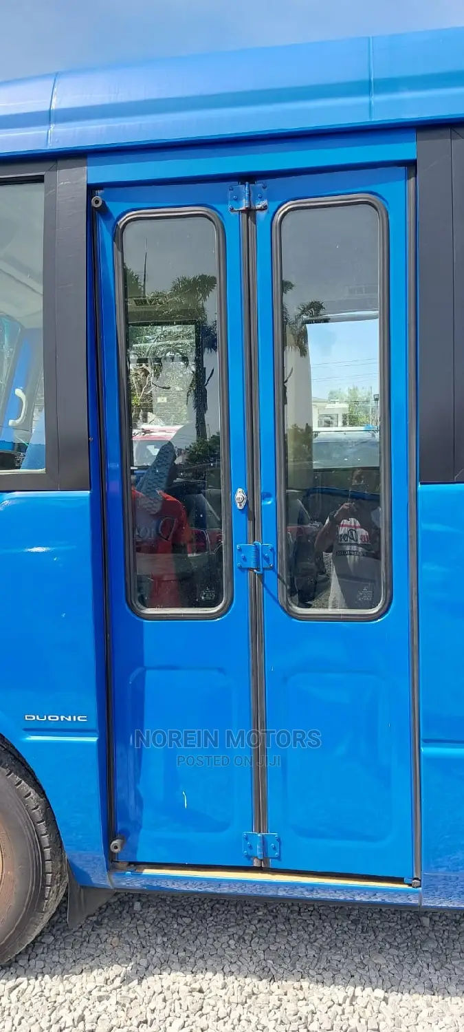 Toyota Coaster 2015 Blue